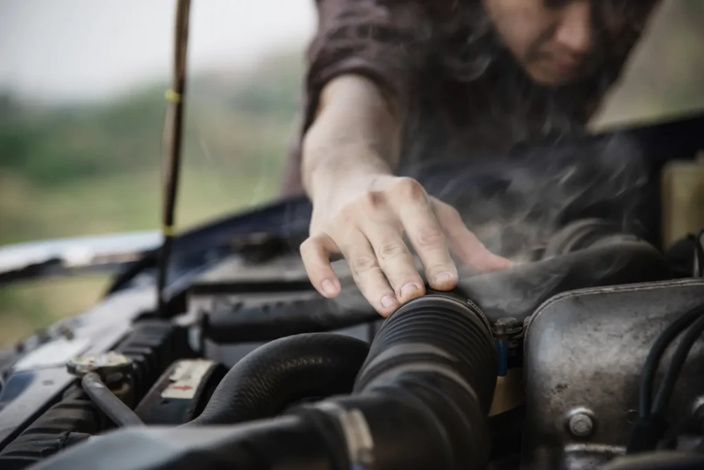 radiator mobil mencegah overheat yang dapat merusak komponen mesin